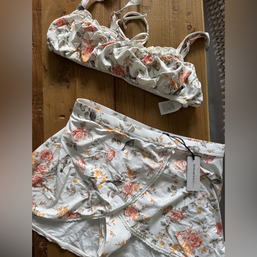 WeWoreWhat Floral Swim Set - White and Pink
